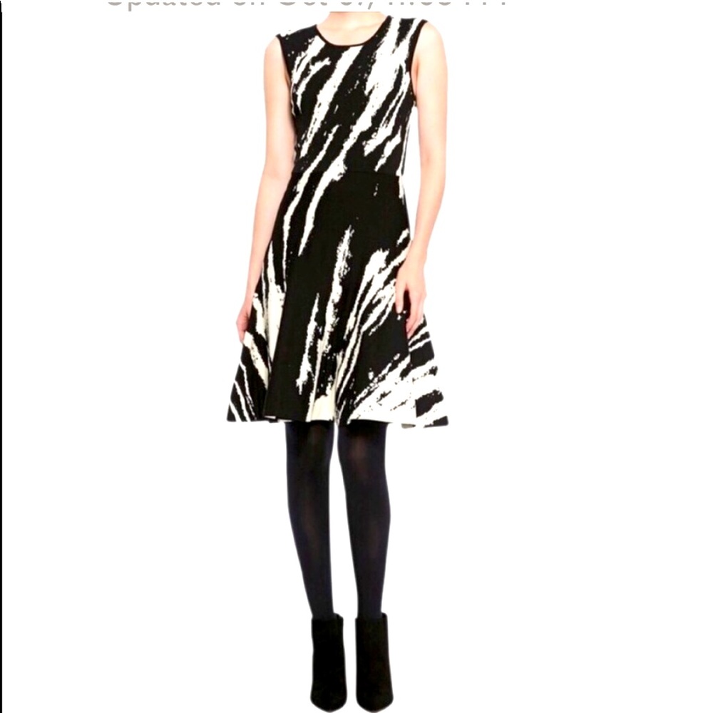Ohne Titel Dress